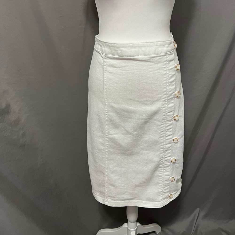 Christopher & Banks Denim Skirt Button Front White Cotton Pencil Skirt‎ Size 10